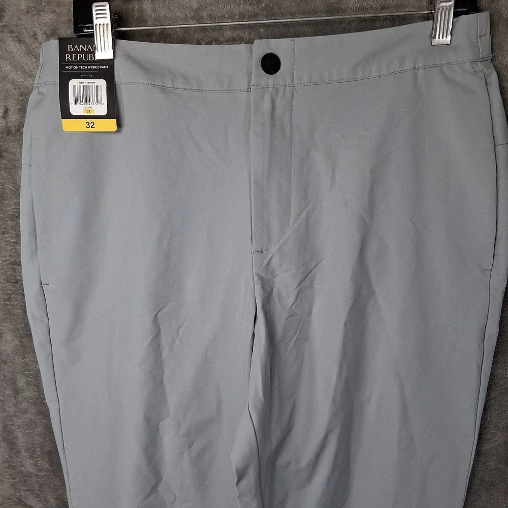 New Banana Republic Motion Tech Hybrid Pants Men Size 32x29 Gray Woven Tapered